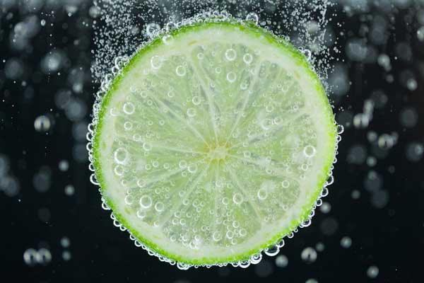 Why You Should Drink Carbonated Water: Benefits of CO2